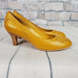 Joy& Peace Leather Heels Yellow Pumps Lattice Detail Stacked Heels Size 37